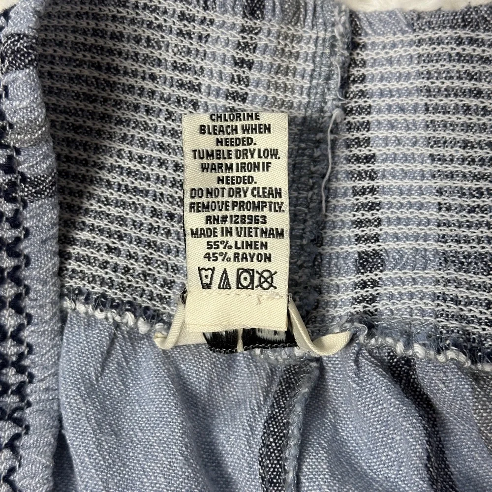 Gray Striped Wide Leg Pants - Picture 5 of 8